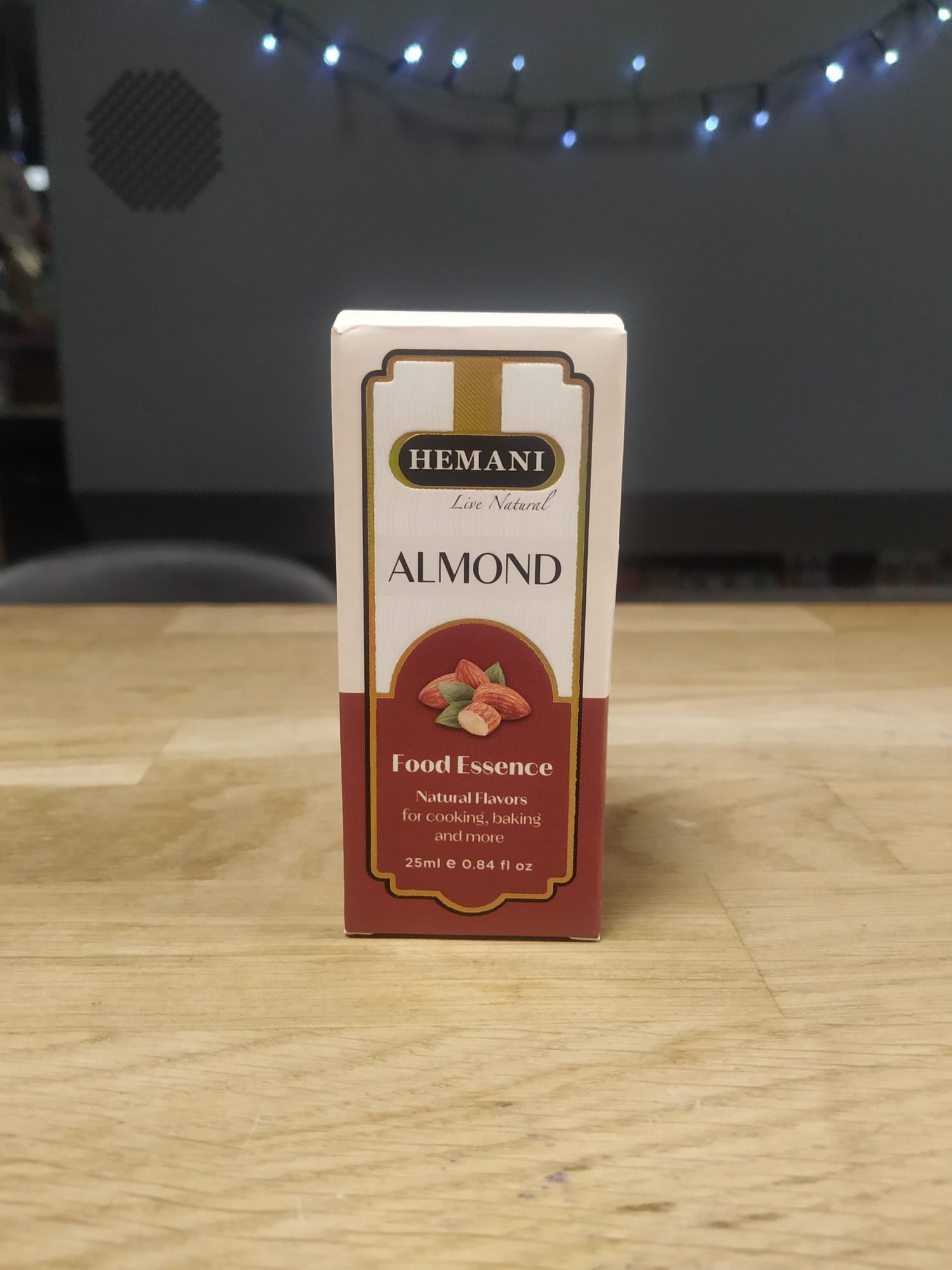 Hemani Almond Food Essence 25ML